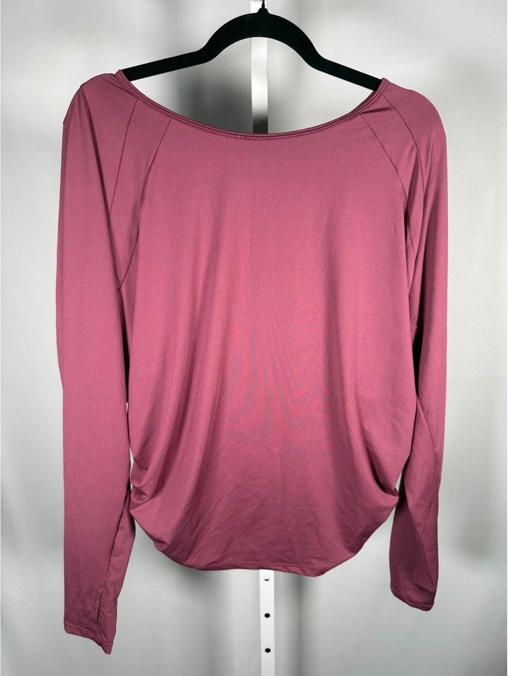 Halara Cut-out Back Thumb Hole Ruched Relaxed Yoga Sports Top Size Large - Picture 3 of 8